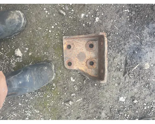 CAT 3176 Engine Mounts