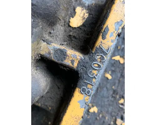 CAT 3176 Filter Housing  Oil 