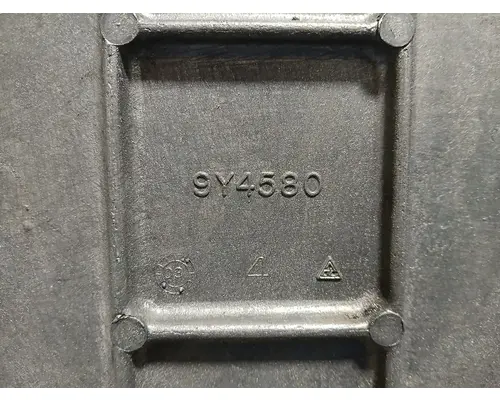CAT 3176 Valve Cover
