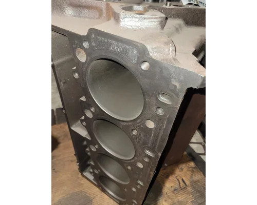 CAT 3208N Cylinder Block
