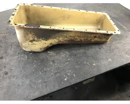CAT 3208 Engine Oil Pan