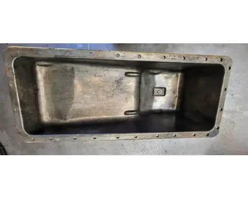 CAT 3208 Oil Pan