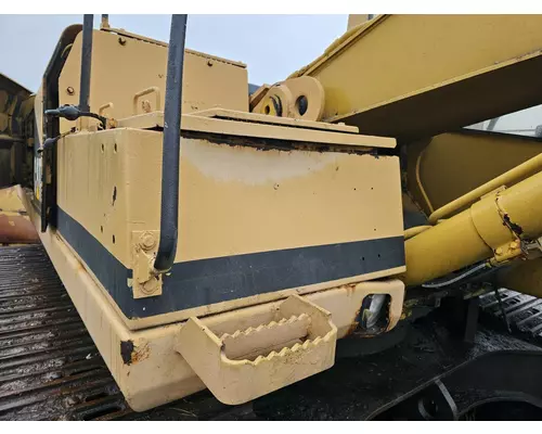 CAT 325AL Battery Box