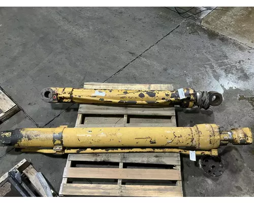 CAT 325AL Equip Hydraulic Cylinder