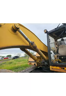 CAT 325AL Equip Hydraulic Cylinder