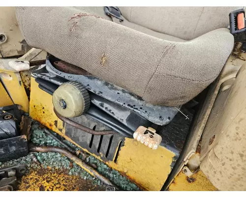 CAT 325AL Equip Seat