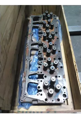 CAT 3306-DI CYLINDER HEAD