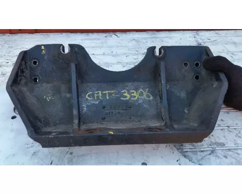 CAT 3306 Engine Mounts