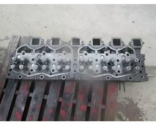 CAT 3406B Cylinder Head