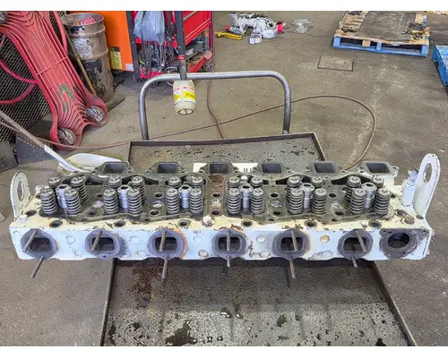 CAT 3406B Cylinder Head
