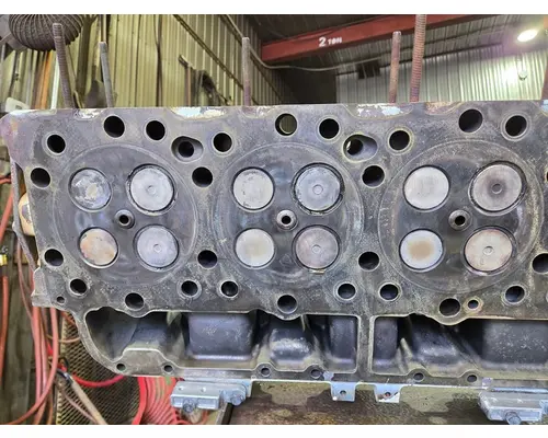 CAT 3406B Cylinder Head