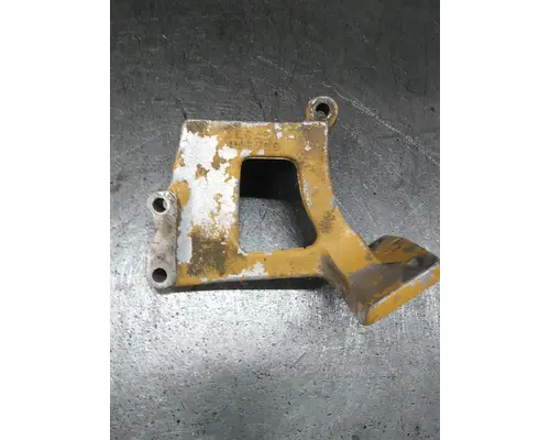 CAT 3406B ENGINE BRACKET