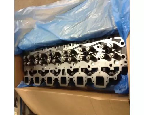 CAT 3406B Engine Head Assembly