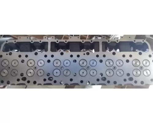 CAT 3406B Engine Head Assembly