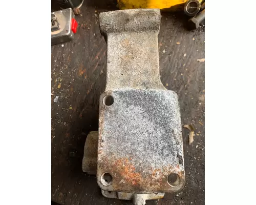 CAT 3406E Bracket, Misc.