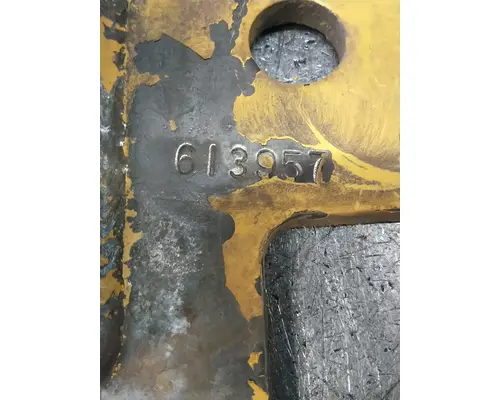 CAT 3406E ENGINE BRACKET