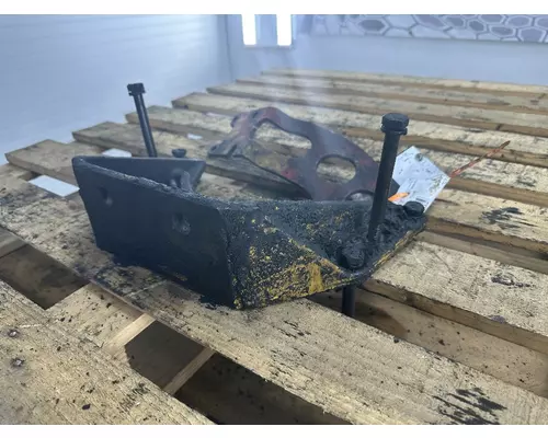 CAT 3406E Engine Mounts