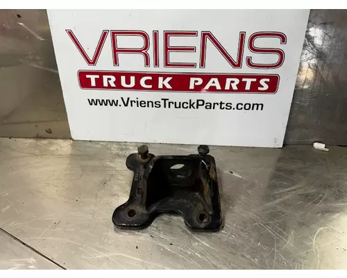 CAT 3406E Engine Mounts