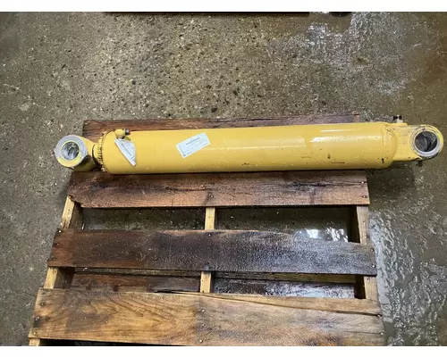 CAT 430D Equip Hydraulic Cylinder