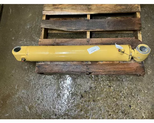 CAT 430D Equip Hydraulic Cylinder