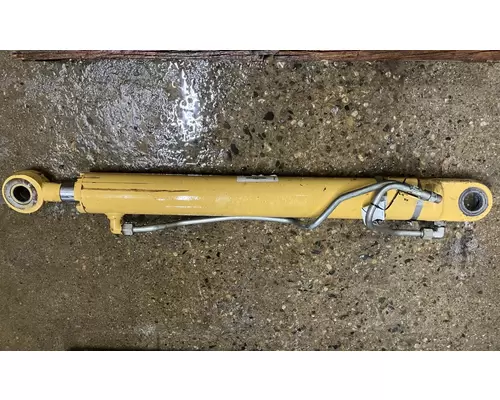 CAT 430D Equip Hydraulic Cylinder