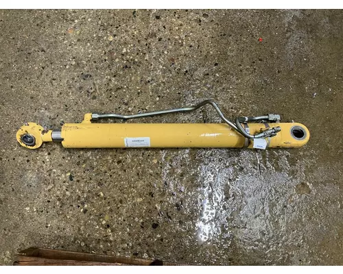 CAT 430D Equip Hydraulic Cylinder