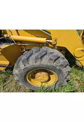 CAT 430D Equip Tire and Rim