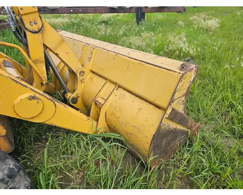 CAT 430D Equipment (Mounted)