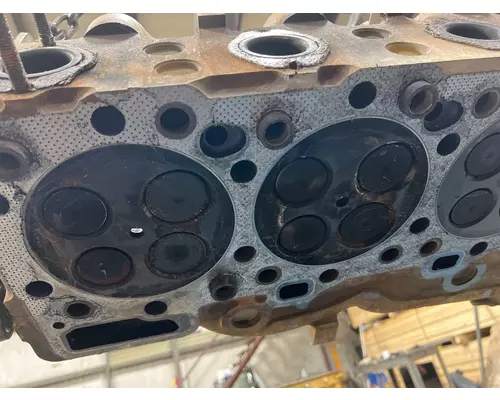 CAT 4P1599 Cylinder Head