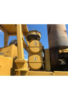 CAT 825B Equip Air Cleaner