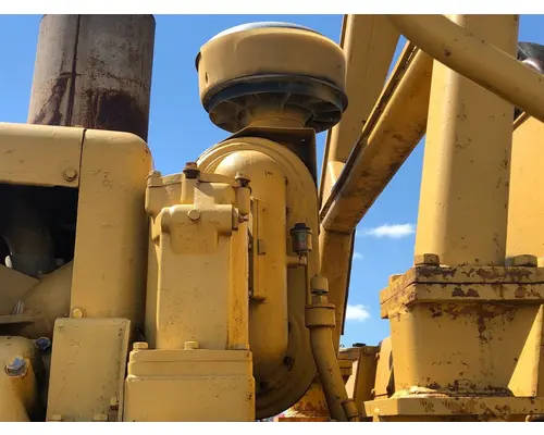 CAT 825B Equip Air Cleaner