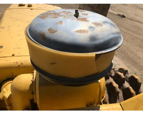 CAT 825B Equip Air Cleaner