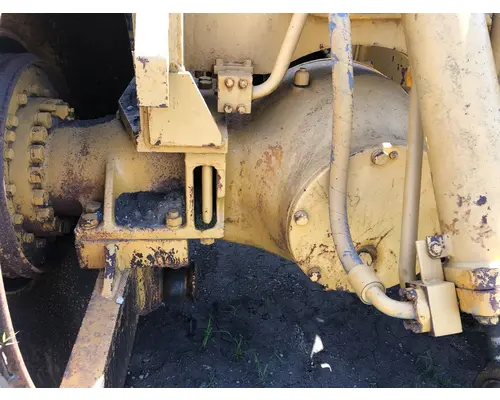 CAT 825B Equip Axle