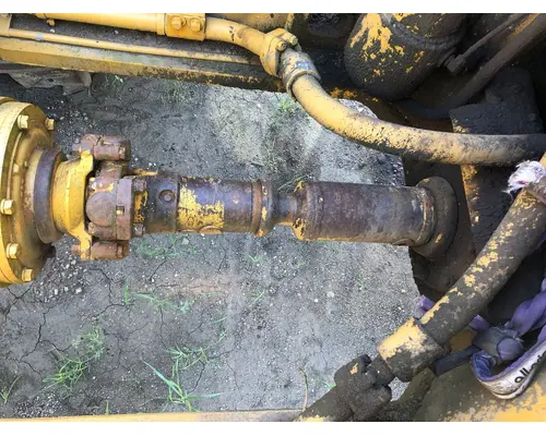 CAT 825B Equip Drive Shaft