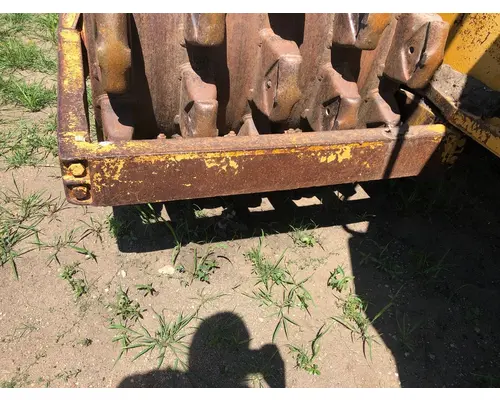 CAT 825B Equip Frame