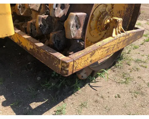 CAT 825B Equip Frame