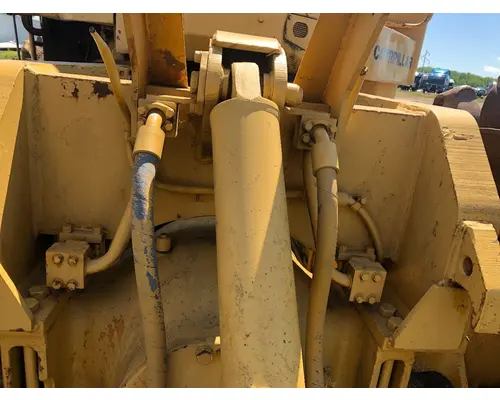 CAT 825B Equip Hydraulic Cylinder