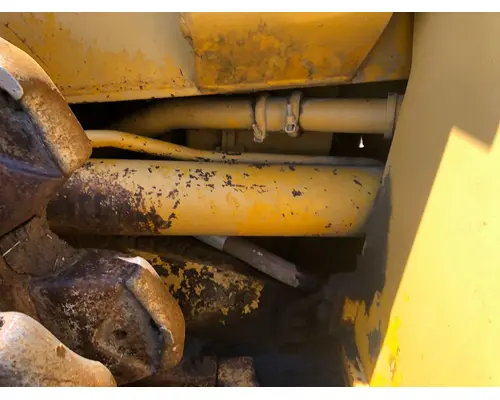 CAT 825B Equip Hydraulic Cylinder