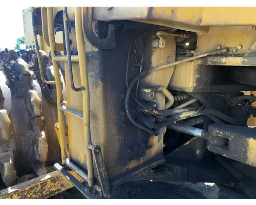 CAT 825B Equip Hydraulic TankReservoir