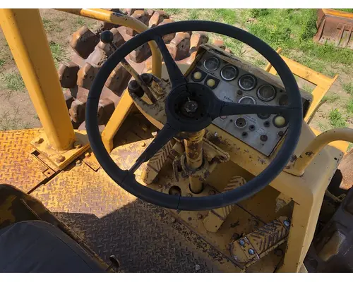 CAT 825B Equip Steering Column