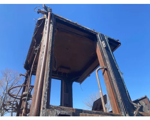 CAT 928G Equip Cab Entry Door