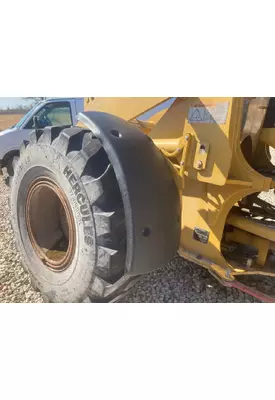 CAT 928G Equip Fender