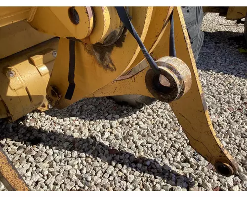 CAT 928G Equip Linkage