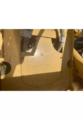 CAT 928G Equip Panel/Cover