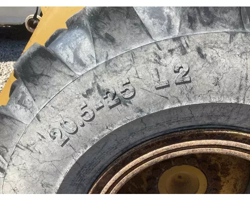 CAT 928G Equip Tire and Rim