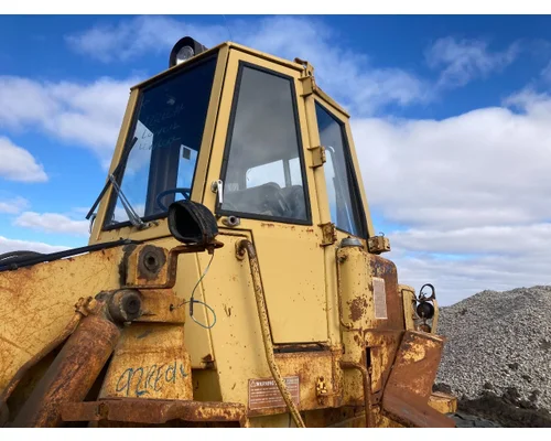 CAT 930 Equip Cab