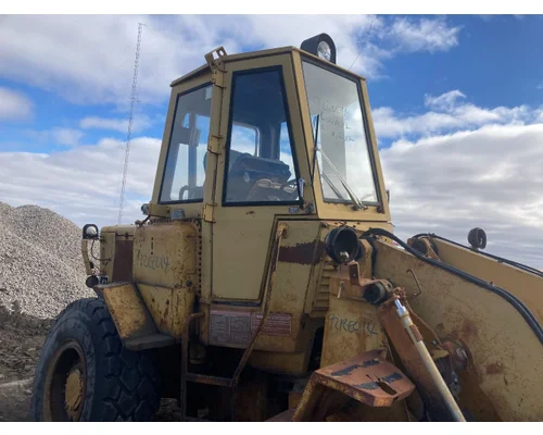 CAT 930 Equip Cab