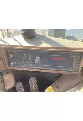 CAT 950F Equip Dash Panel