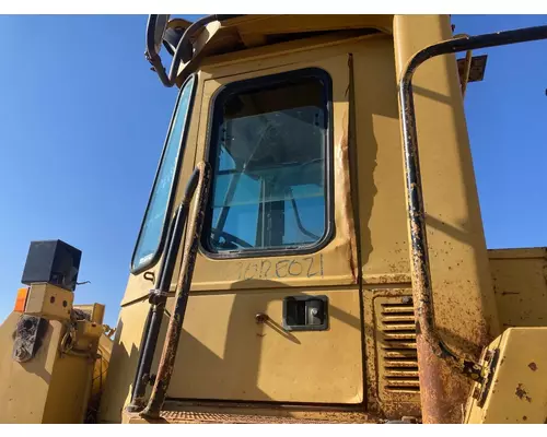 CAT 950F Equip Door Assembly