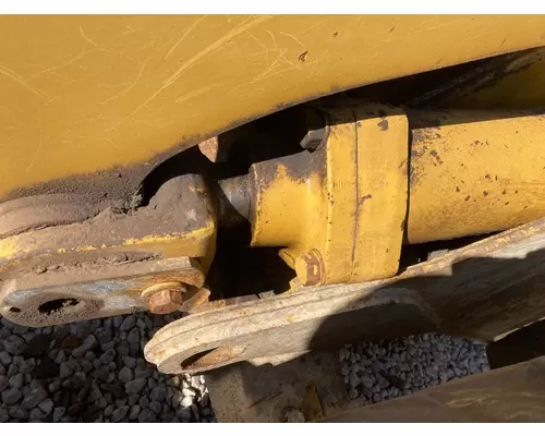 CAT 950F Equip Hydraulic Cylinder